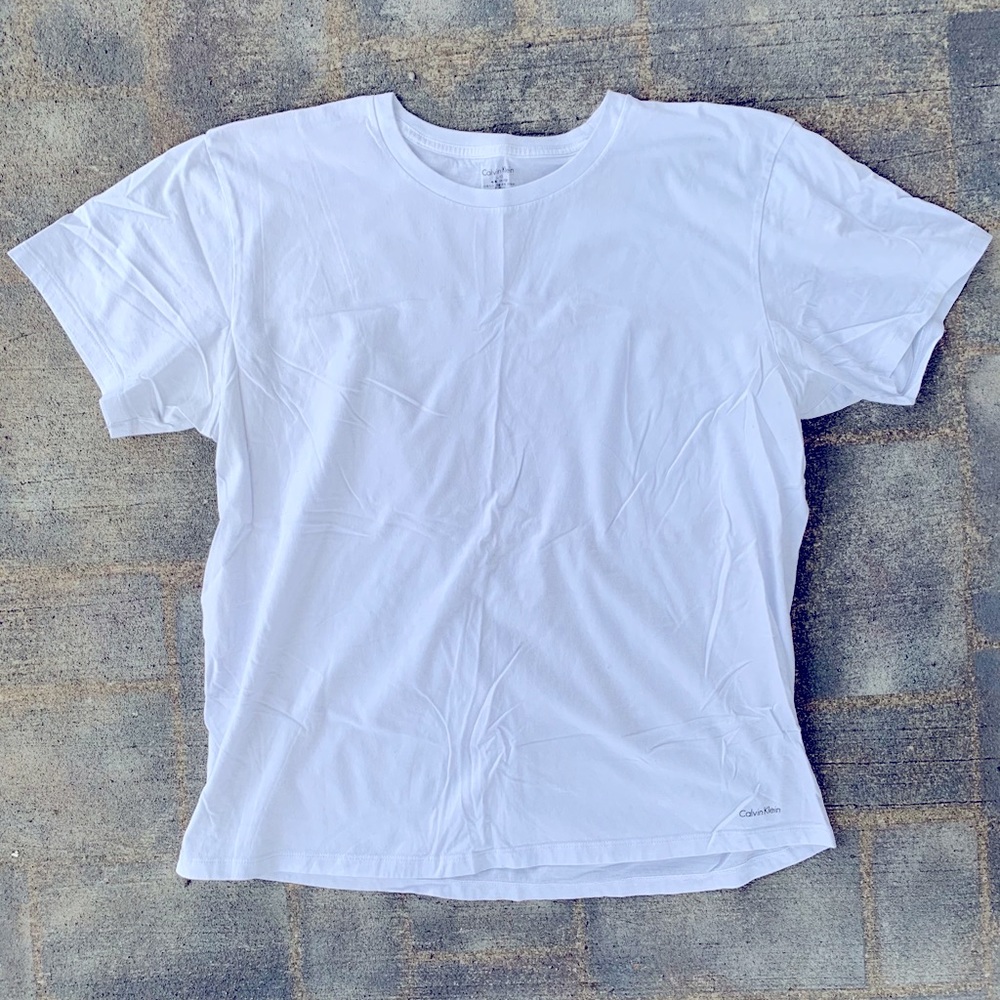 Calvin Klein Undershirts(3)
